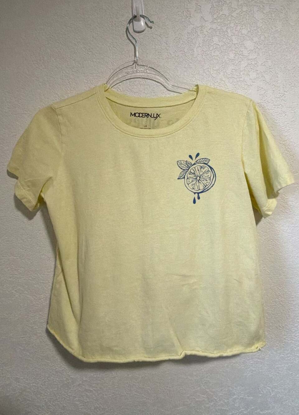 Modern Lux Graphic T-Shirt Size L When Life Gives You Lemons Yellow
